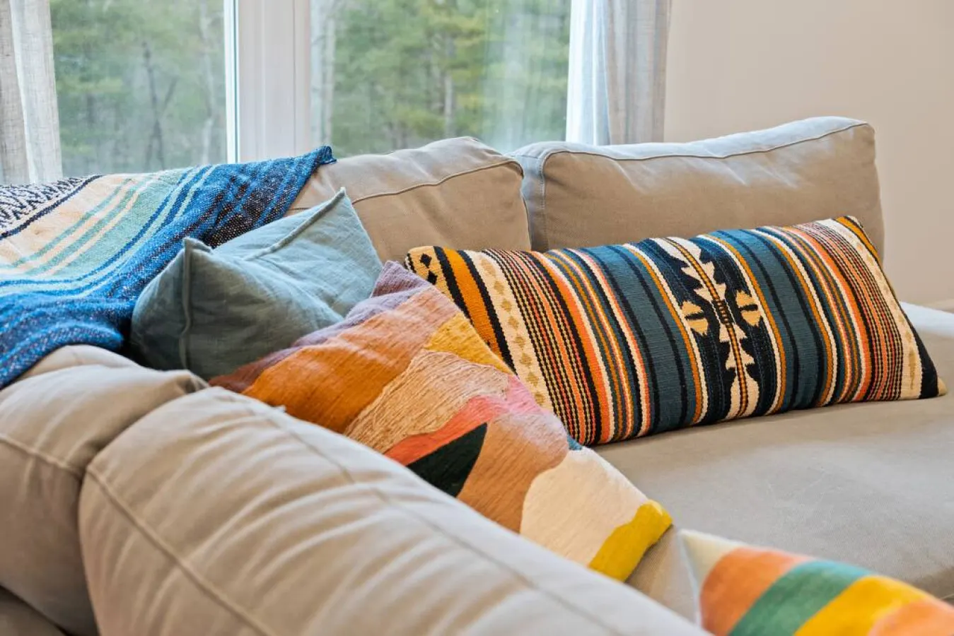 A cozy retreat for couples and families.