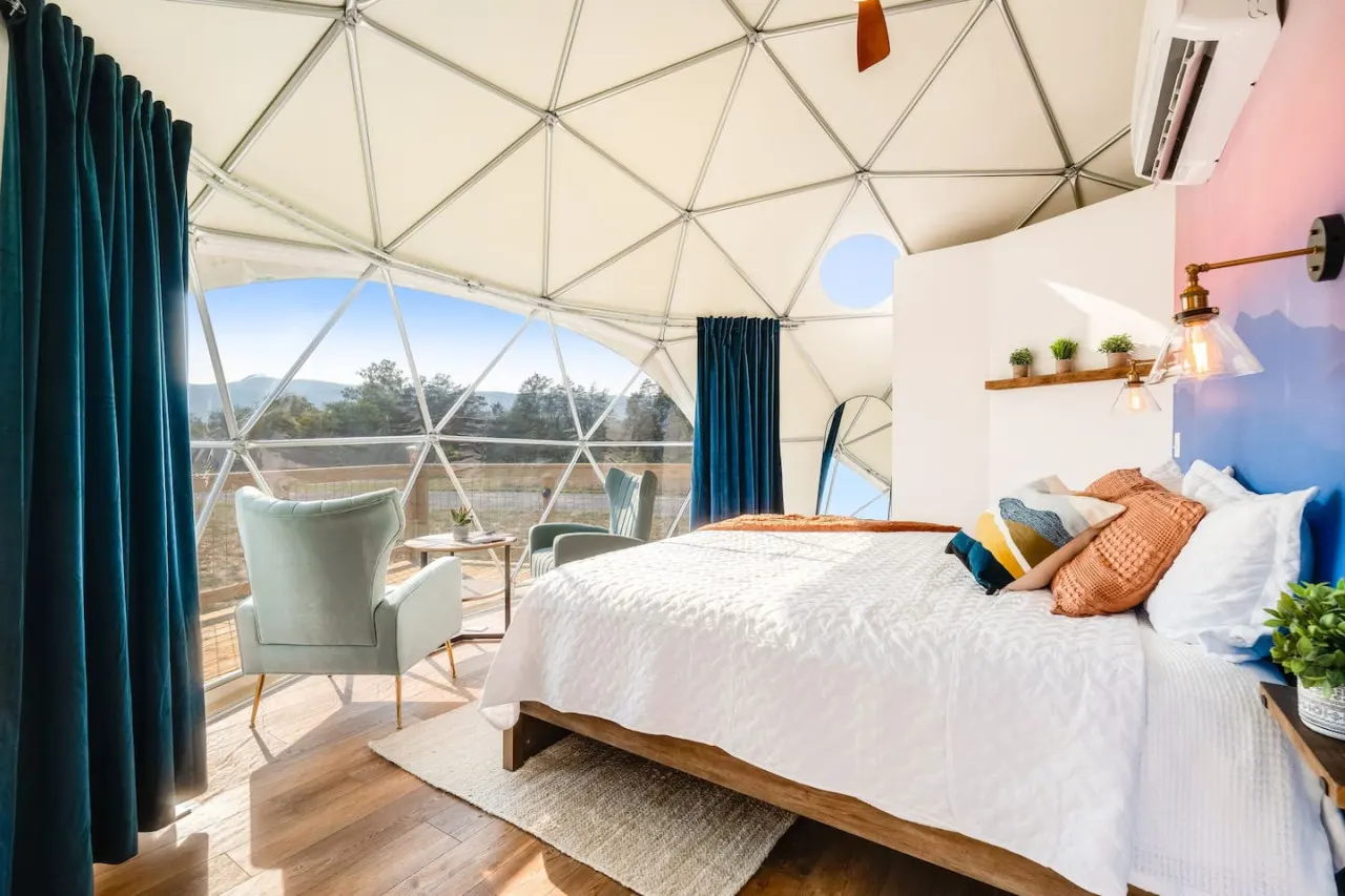 Faraway Geodome with Views, photo 1